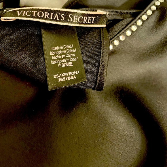 *NWOT* Victoria’s Secret SET! Embellished Cami w/ draped back & shorts. ⚫️ XS/S - Picture 7 of 9